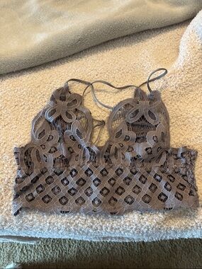 Lace Bralette in Taupe Gray